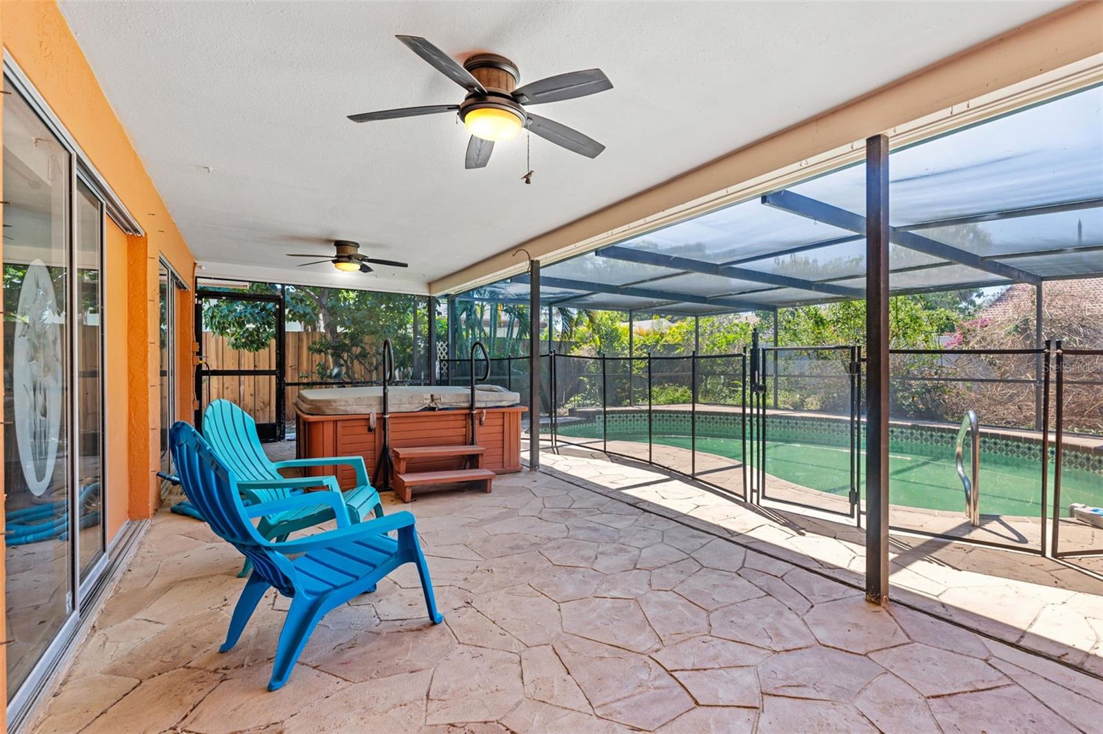 335 LAUGHING GULL LN, PALM HARBOR, FL, 34683