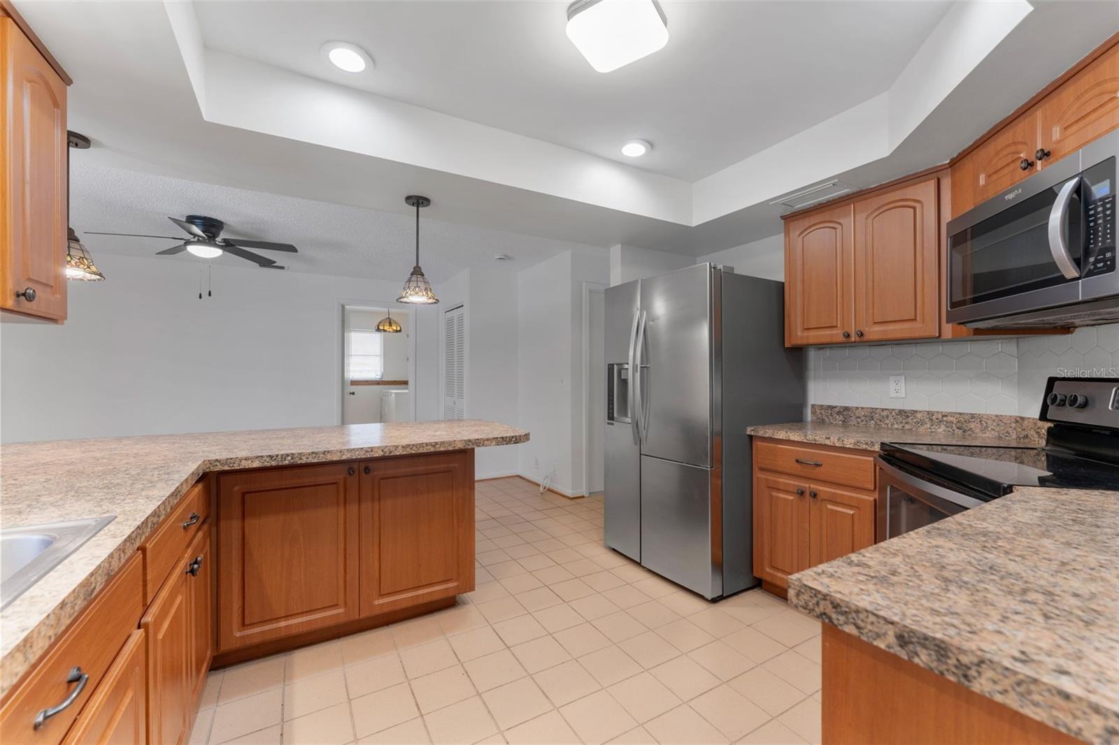 335 LAUGHING GULL LN, PALM HARBOR, FL, 34683