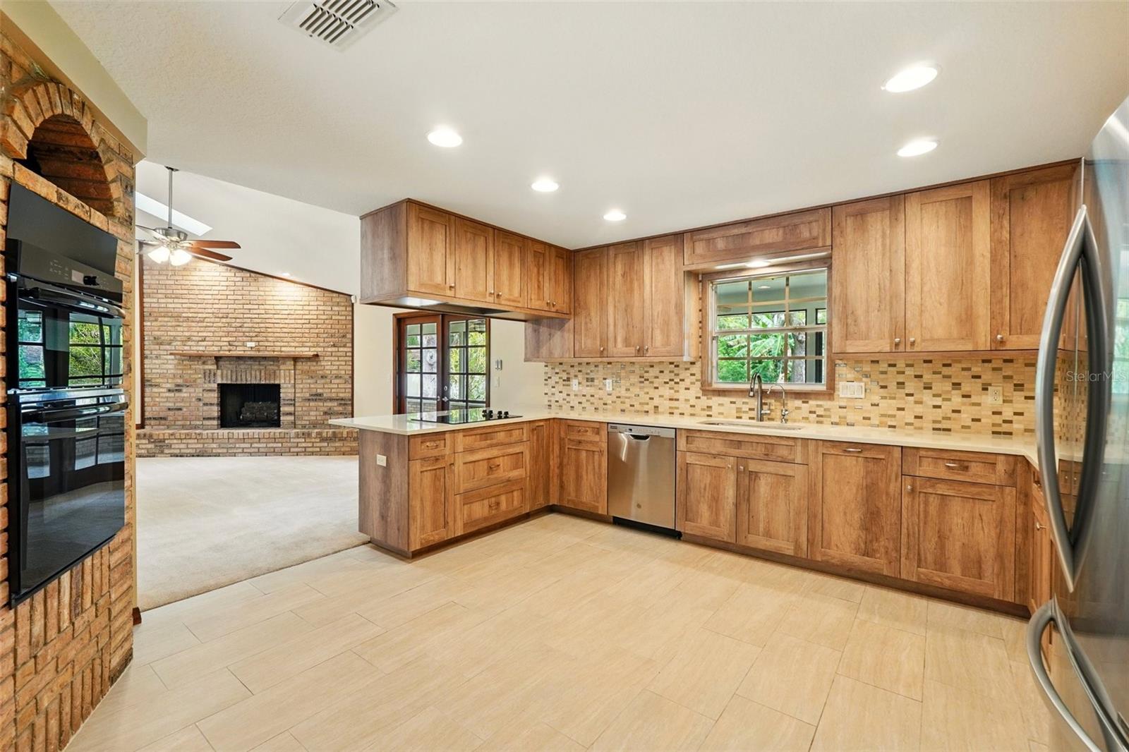 3075 SIMPSON RD, KISSIMMEE, FL, 34744