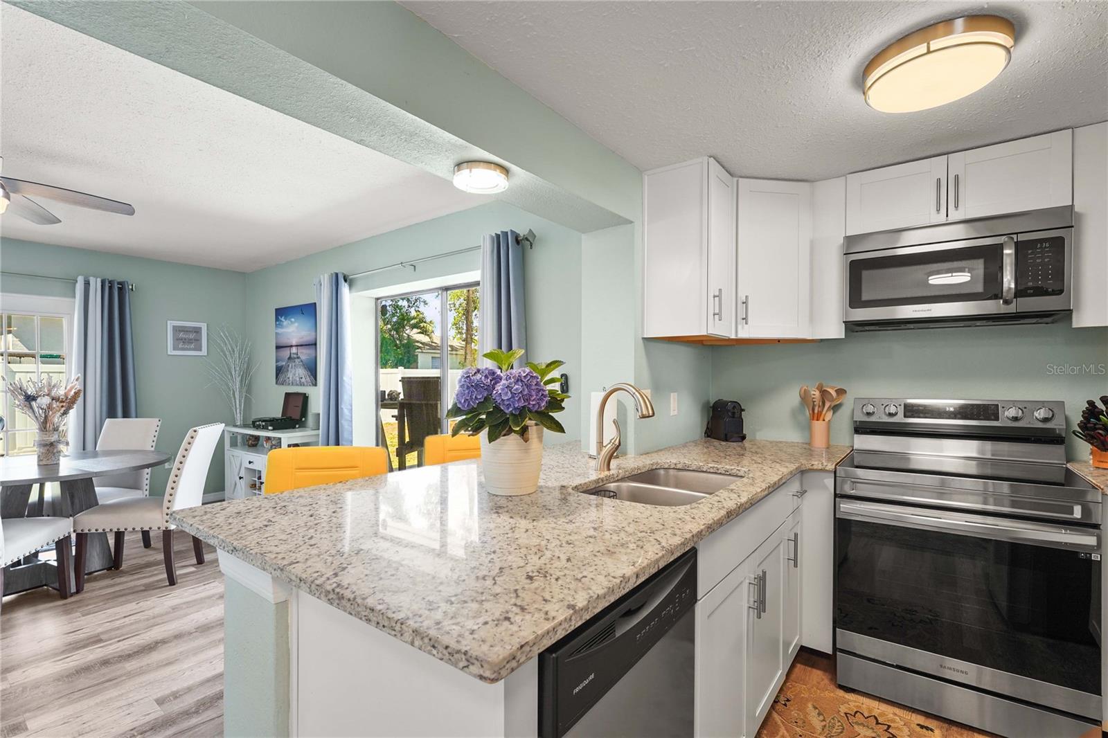 4311 2ND AVE E, BRADENTON, FL, 34208