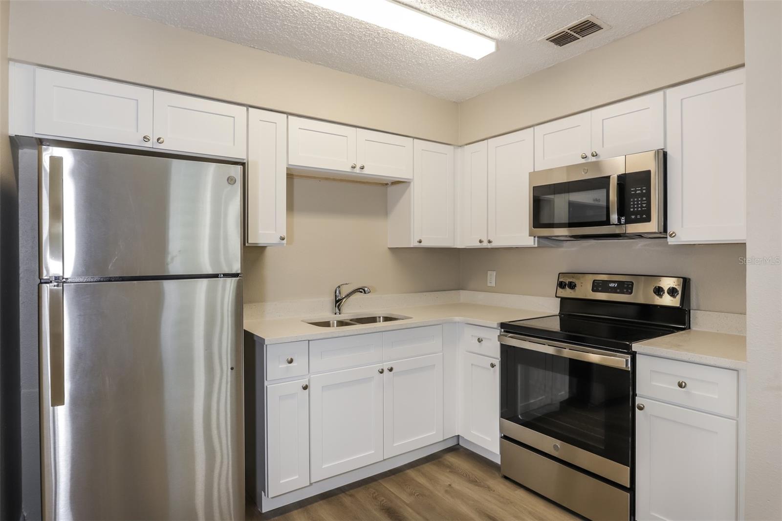 2605 E IDA, TAMPA, FL, 33610