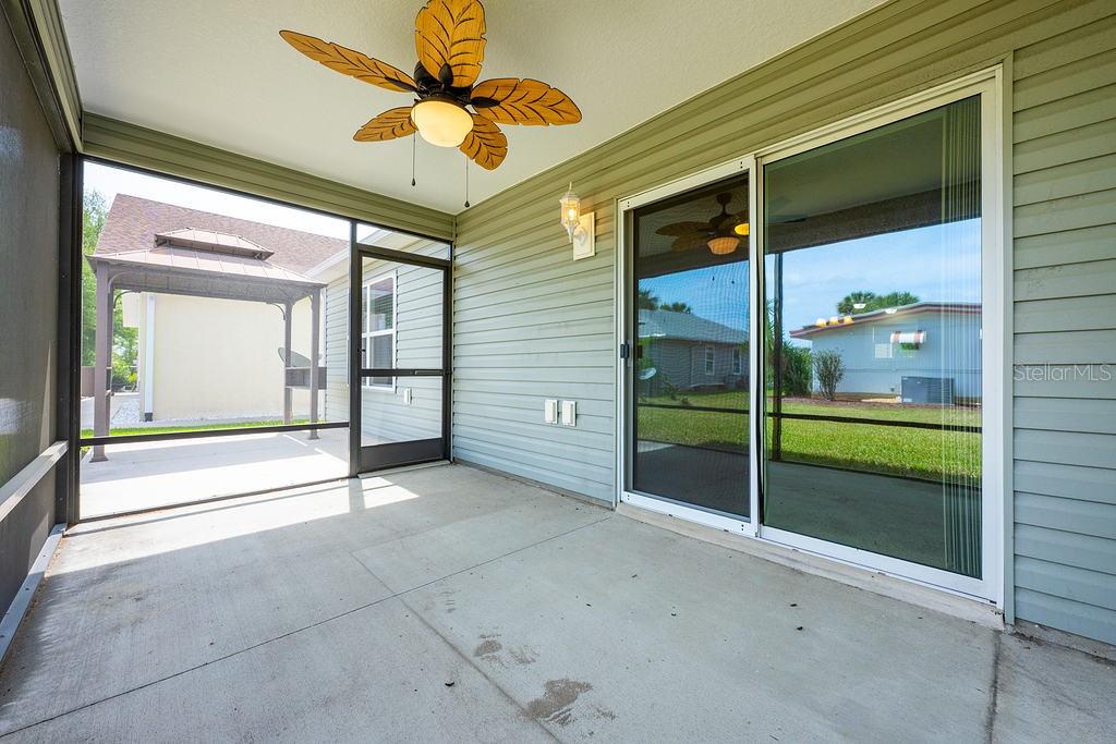 1329 PARADISE DR, LADY LAKE, FL, 32159