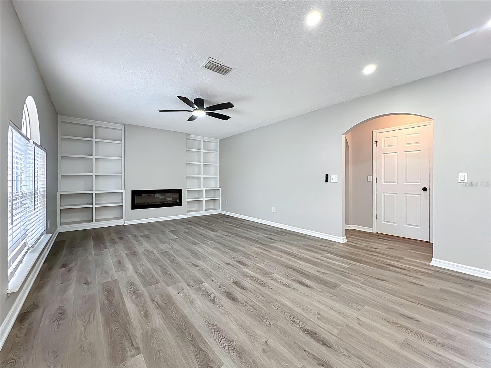 25029 HYDE PARK BLVD, LAND O LAKES, FL, 34639