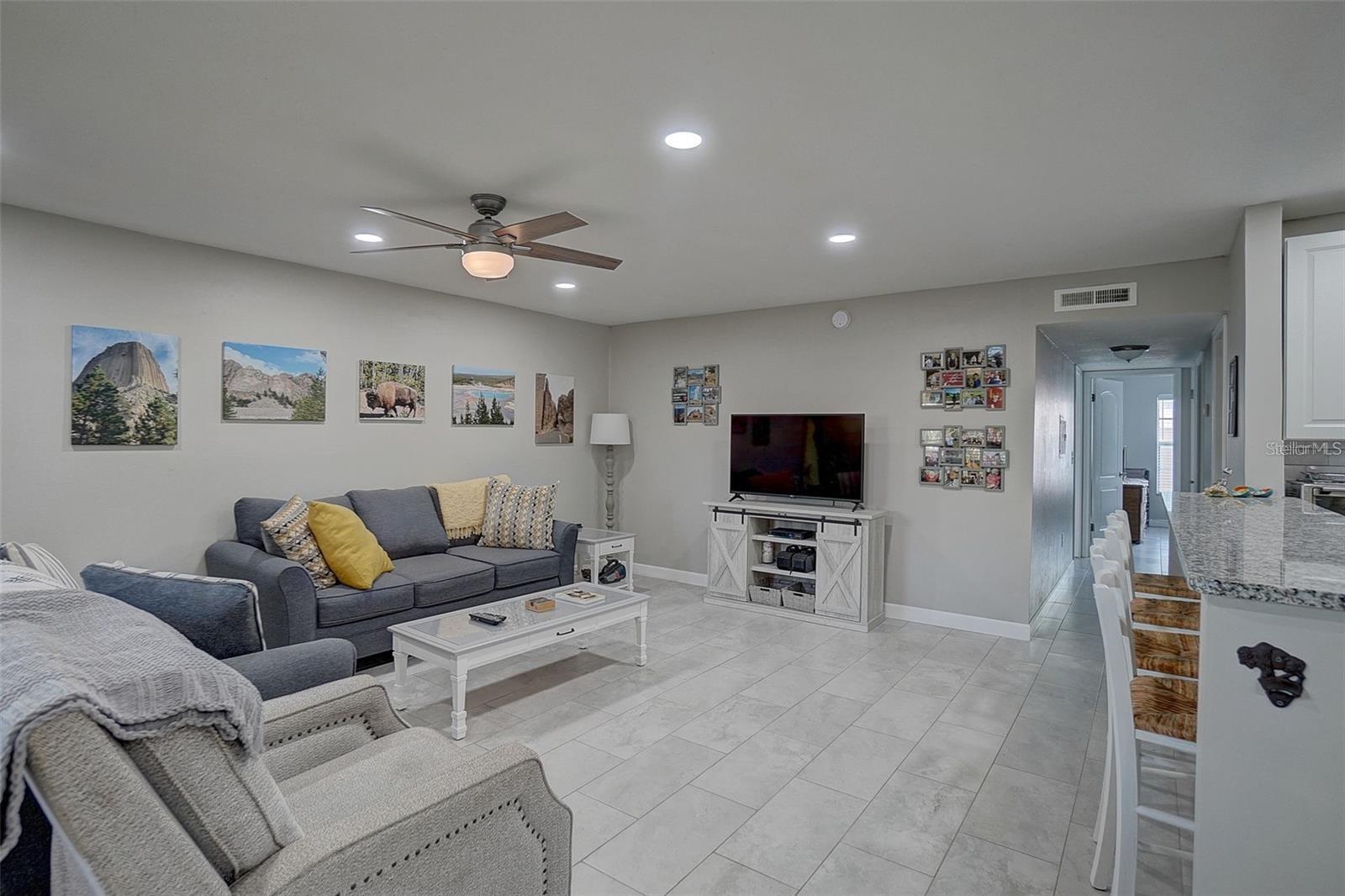 12760 INDIAN ROCKS RD #579, LARGO, FL, 33774