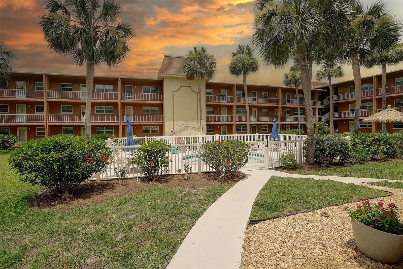 12760 INDIAN ROCKS RD #579, LARGO, FL, 33774