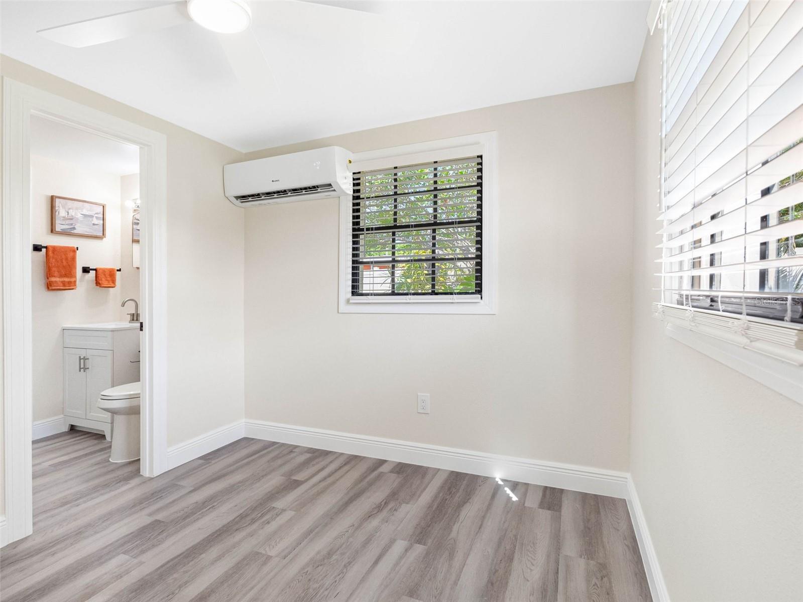 4532 W IDLEWILD AVE, TAMPA, FL, 33614