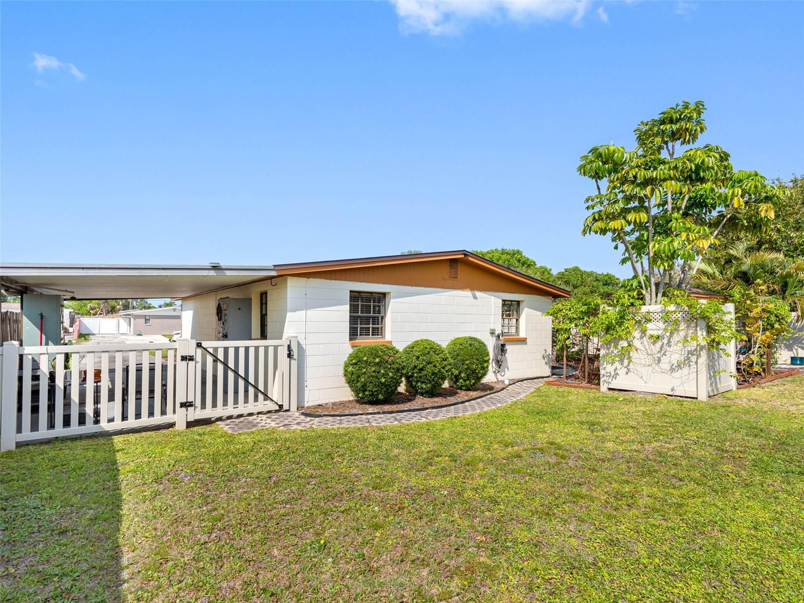 4532 W IDLEWILD AVE, TAMPA, FL, 33614