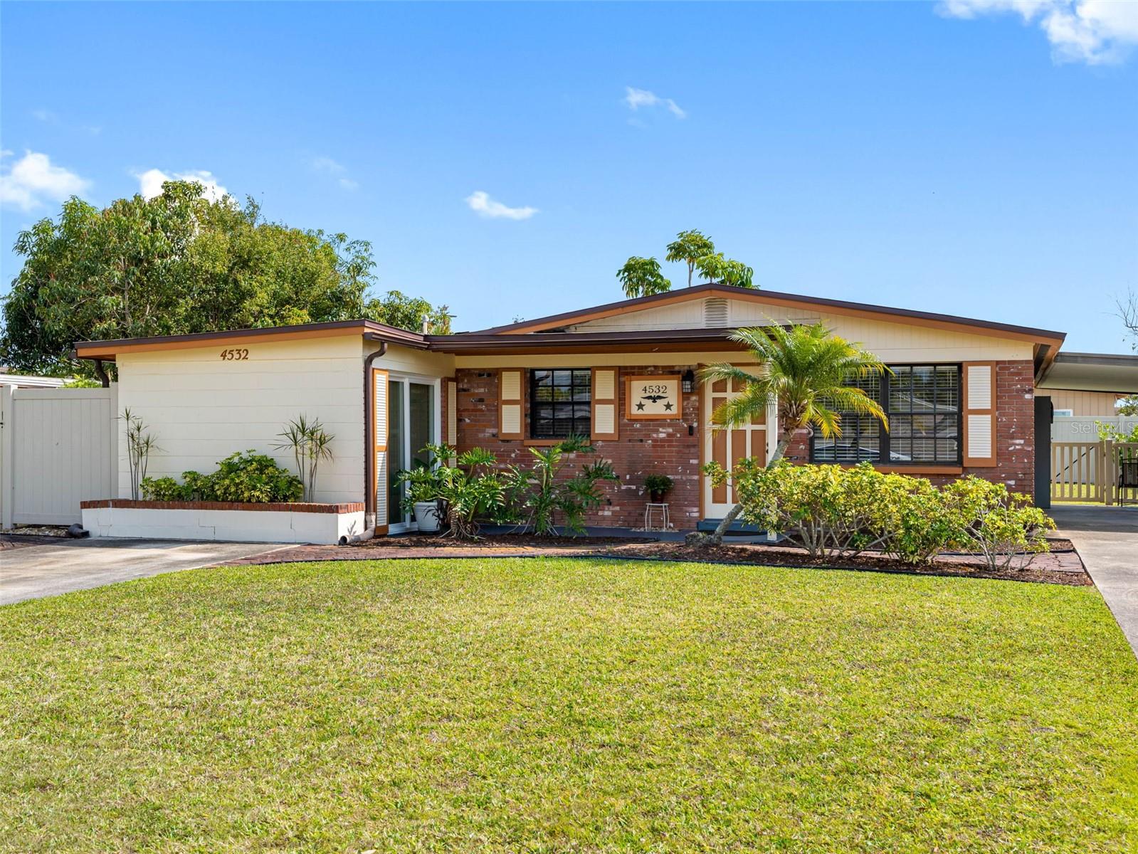 4532 W IDLEWILD AVE, TAMPA, FL, 33614