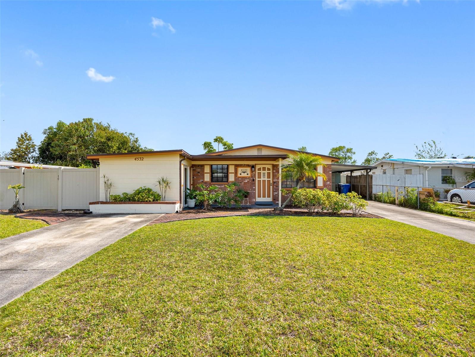 4532 W IDLEWILD AVE, TAMPA, FL, 33614