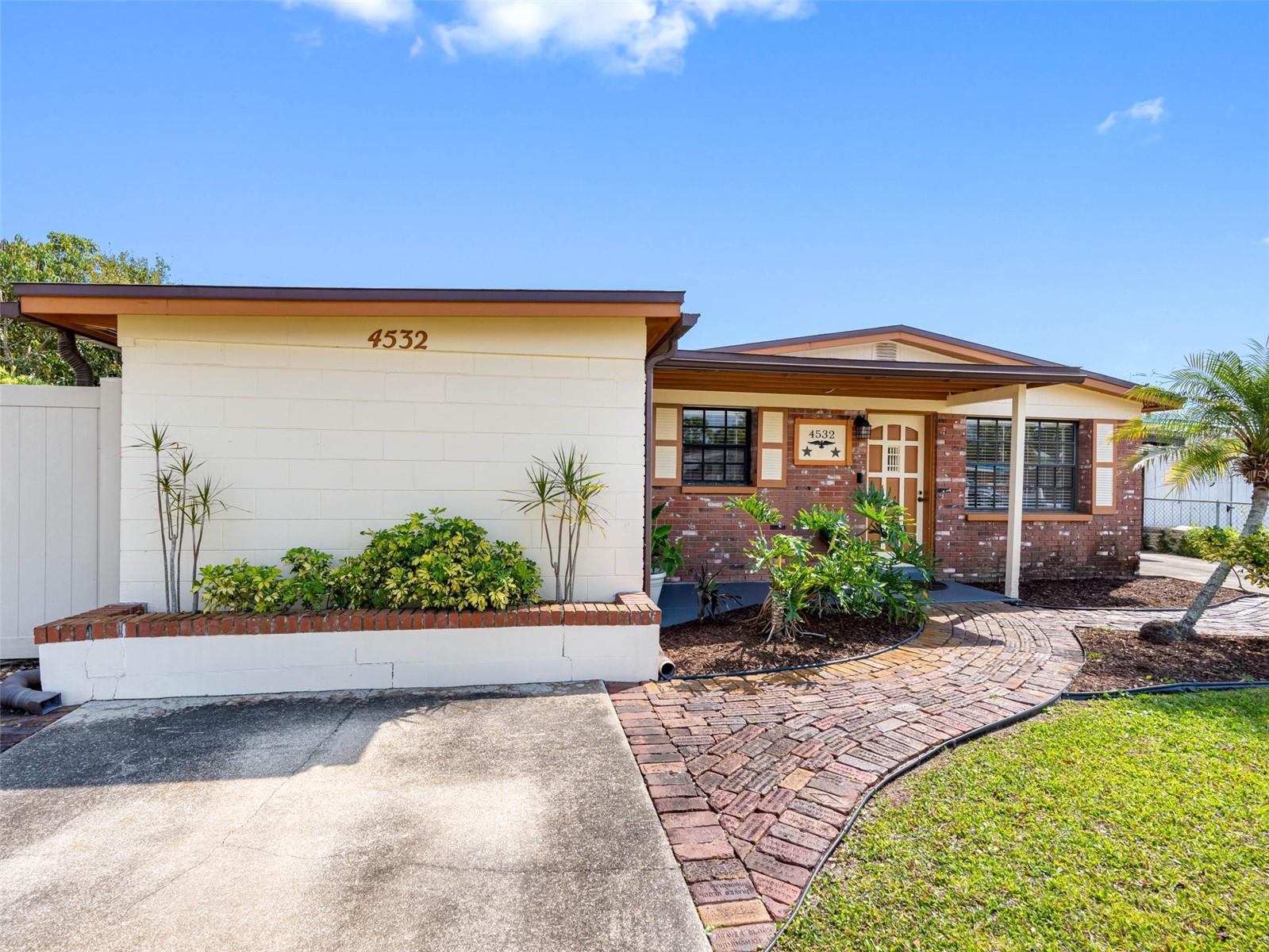 4532 W IDLEWILD AVE, TAMPA, FL, 33614