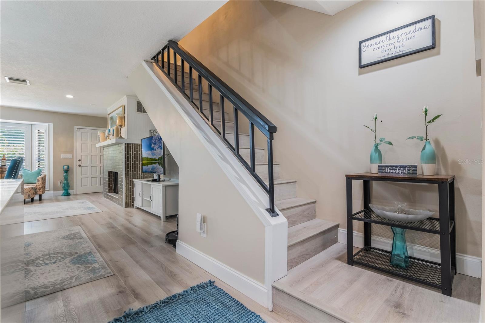 1013 LOVE LN #32, APOPKA, FL, 32703