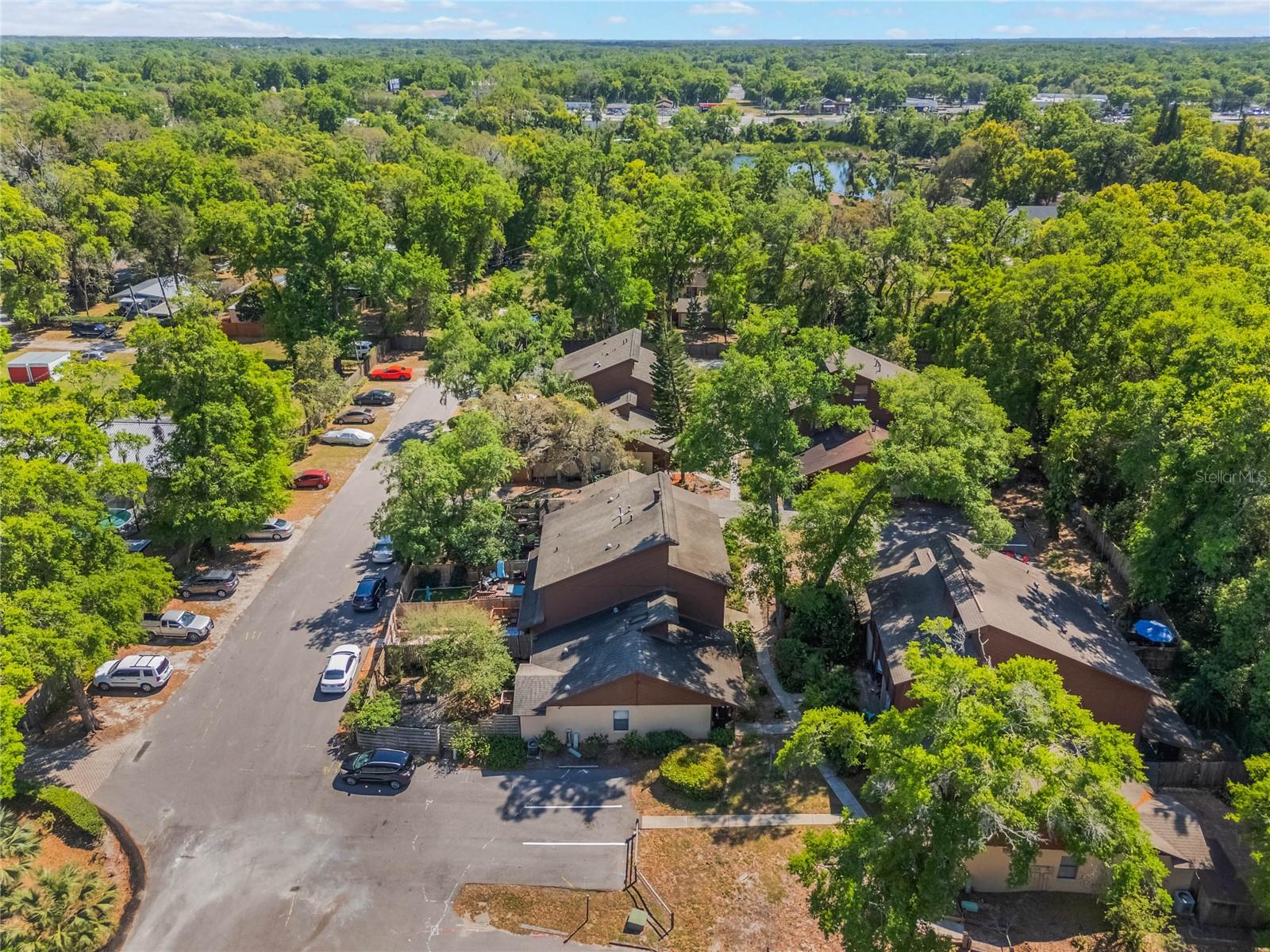 1013 LOVE LN #32, APOPKA, FL, 32703