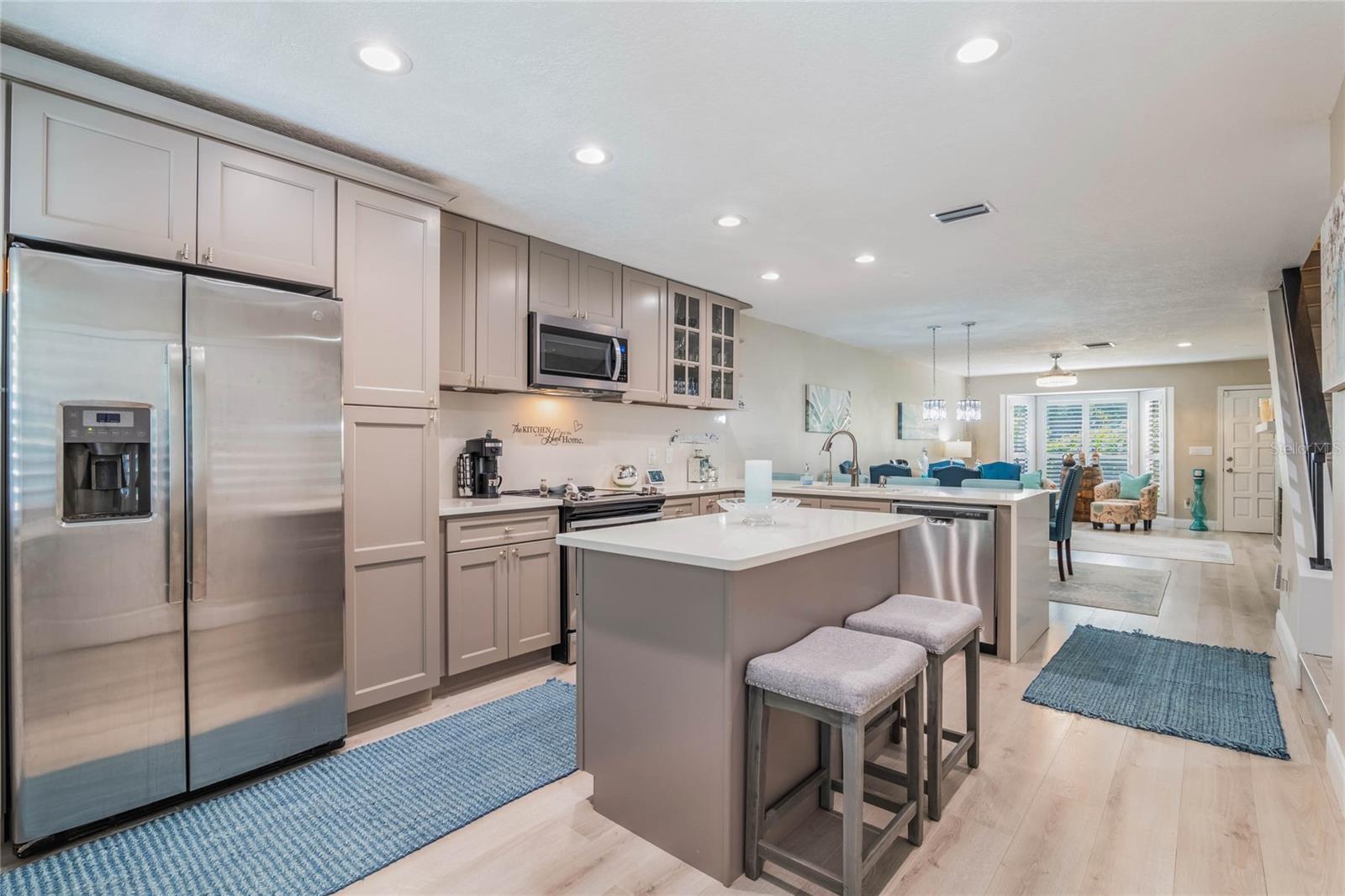 1013 LOVE LN #32, APOPKA, FL, 32703