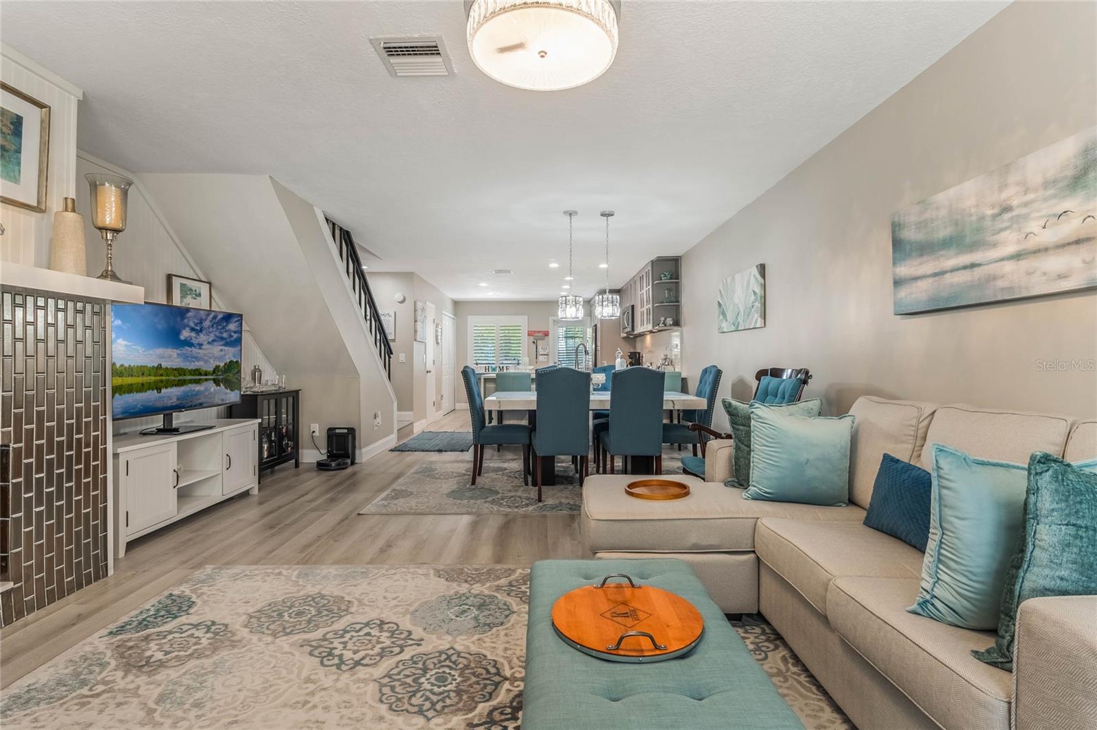 1013 LOVE LN #32, APOPKA, FL, 32703