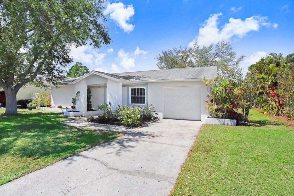 10790 92ND ST, SEMINOLE, FL, 33777