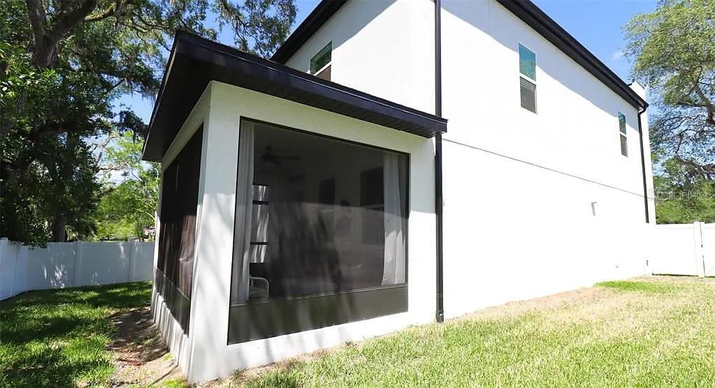 12506 N BOULEVARD, TAMPA, FL, 33612