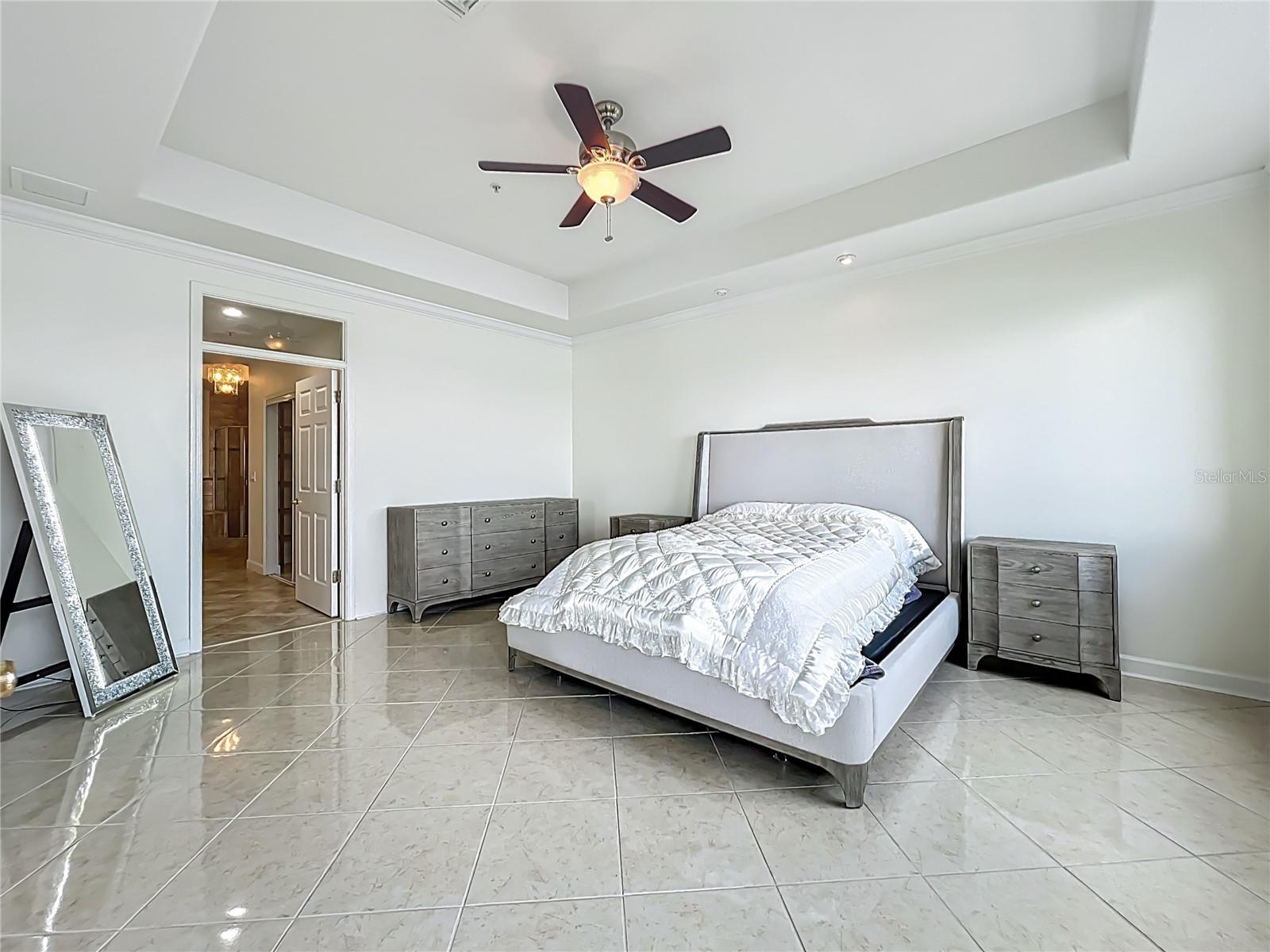 8743 S THE ESPLANADE #18, ORLANDO, FL, 32836