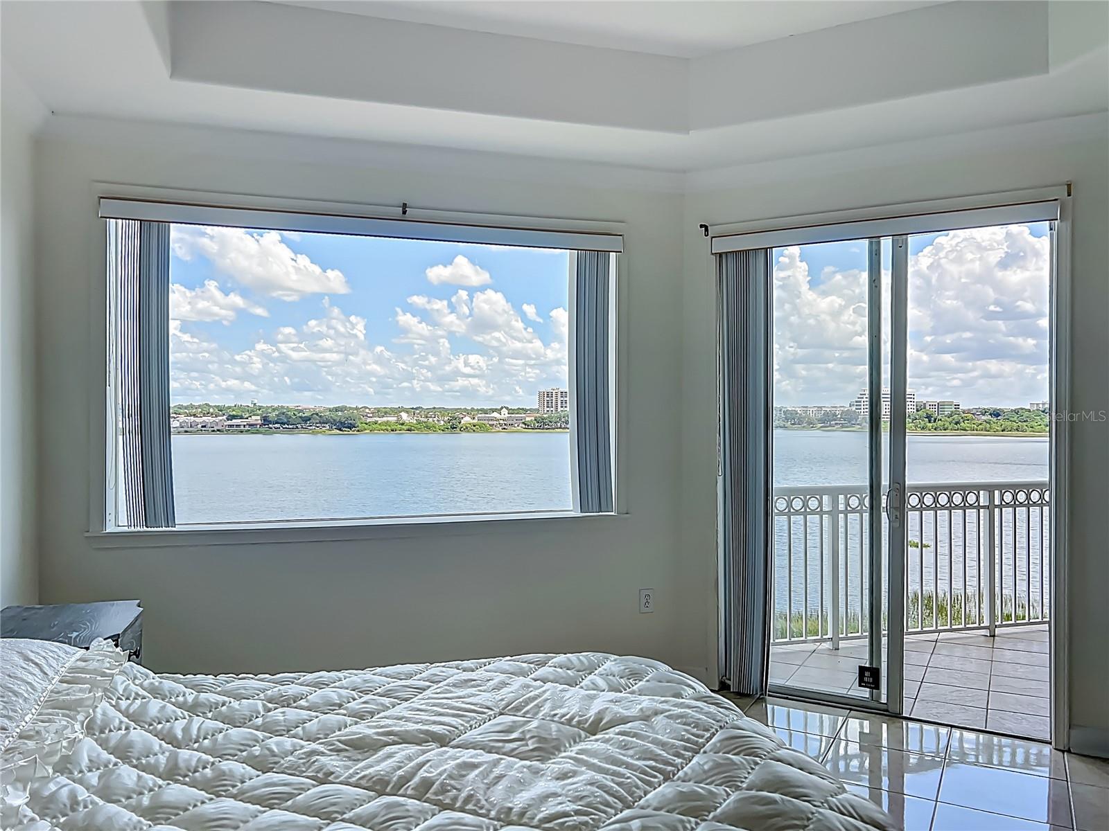 8743 S THE ESPLANADE #18, ORLANDO, FL, 32836