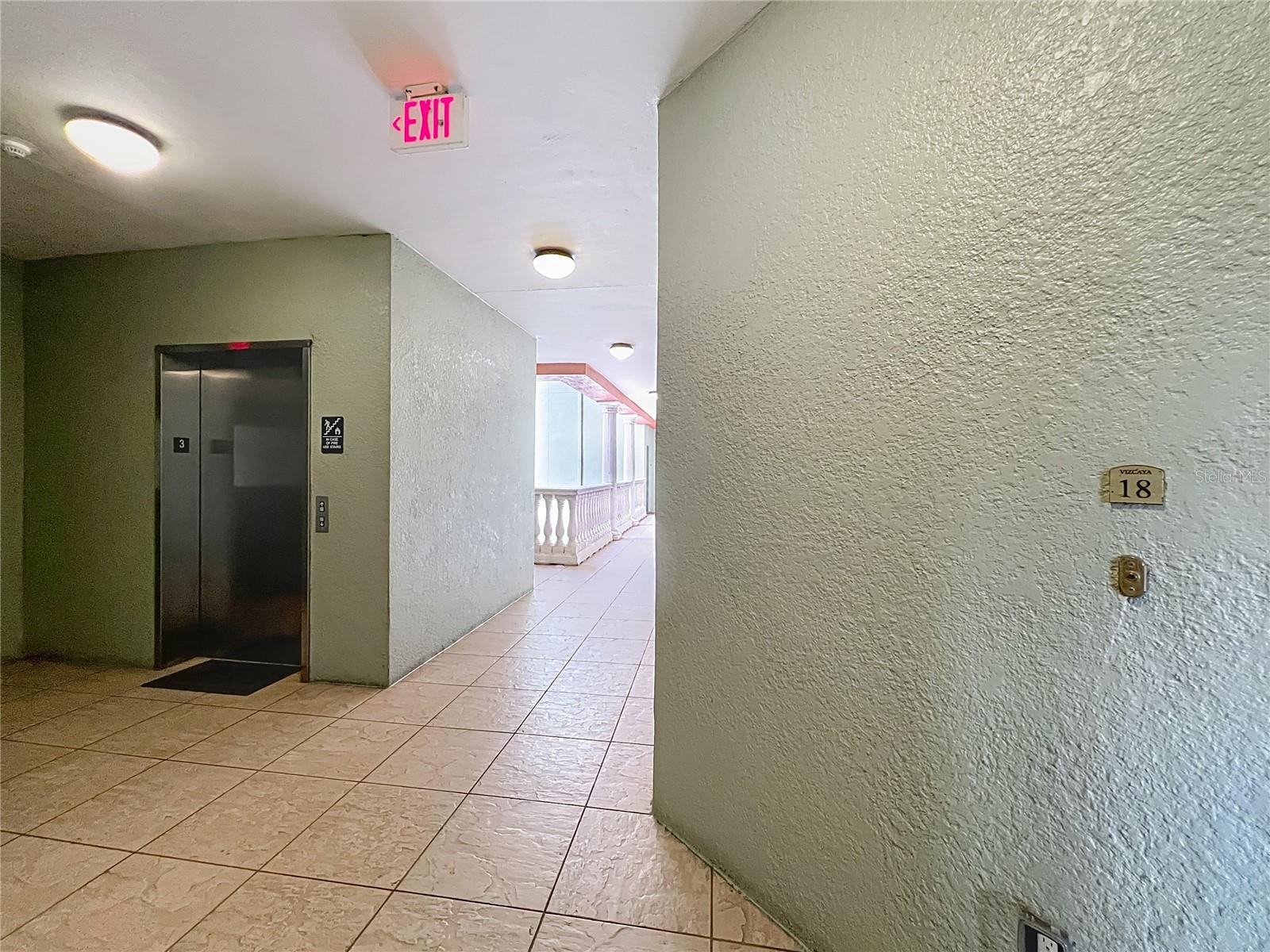 8743 S THE ESPLANADE #18, ORLANDO, FL, 32836