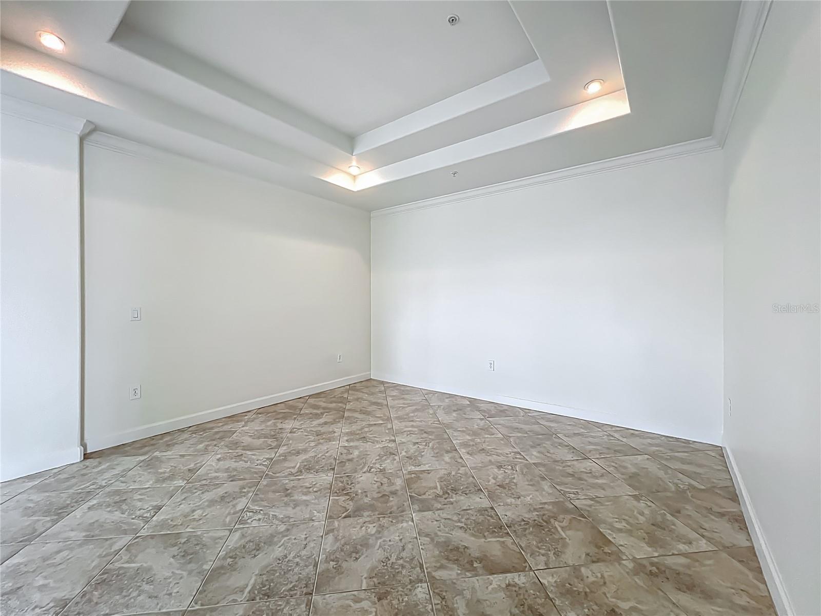 8743 S THE ESPLANADE #18, ORLANDO, FL, 32836