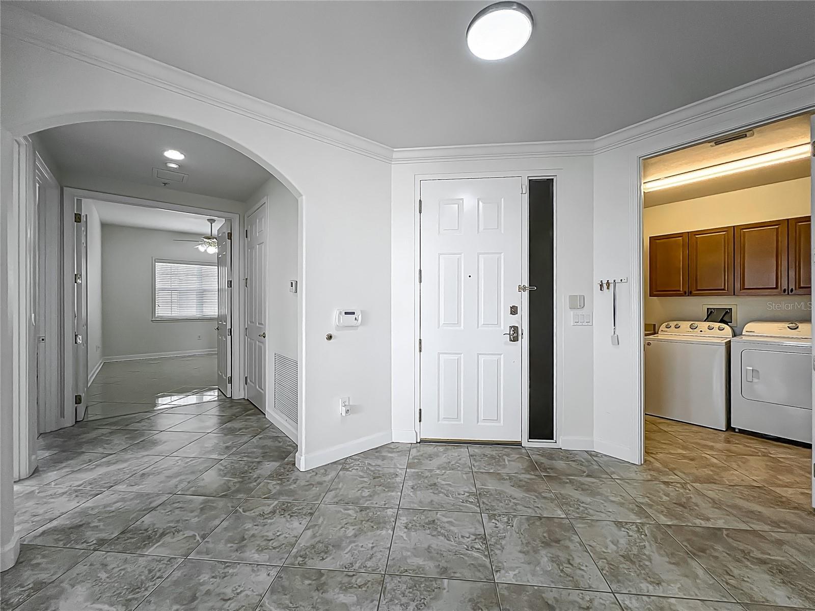 8743 S THE ESPLANADE #18, ORLANDO, FL, 32836