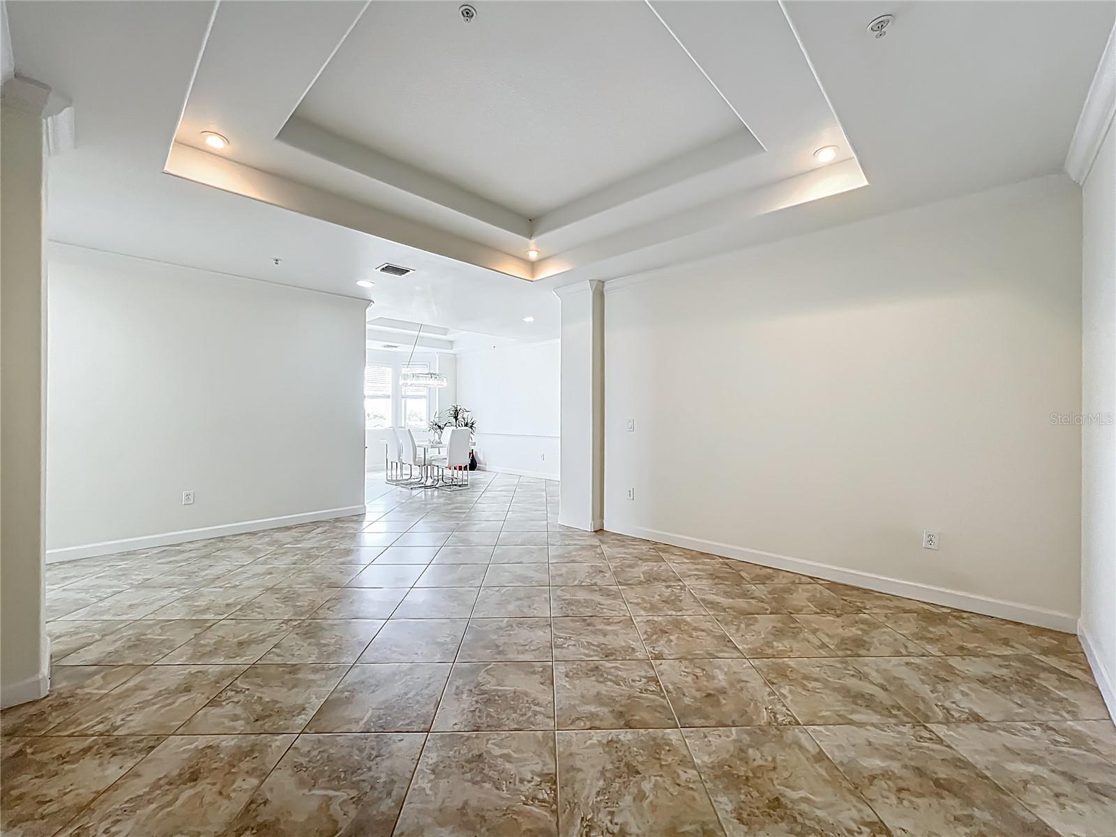 8743 S THE ESPLANADE #18, ORLANDO, FL, 32836