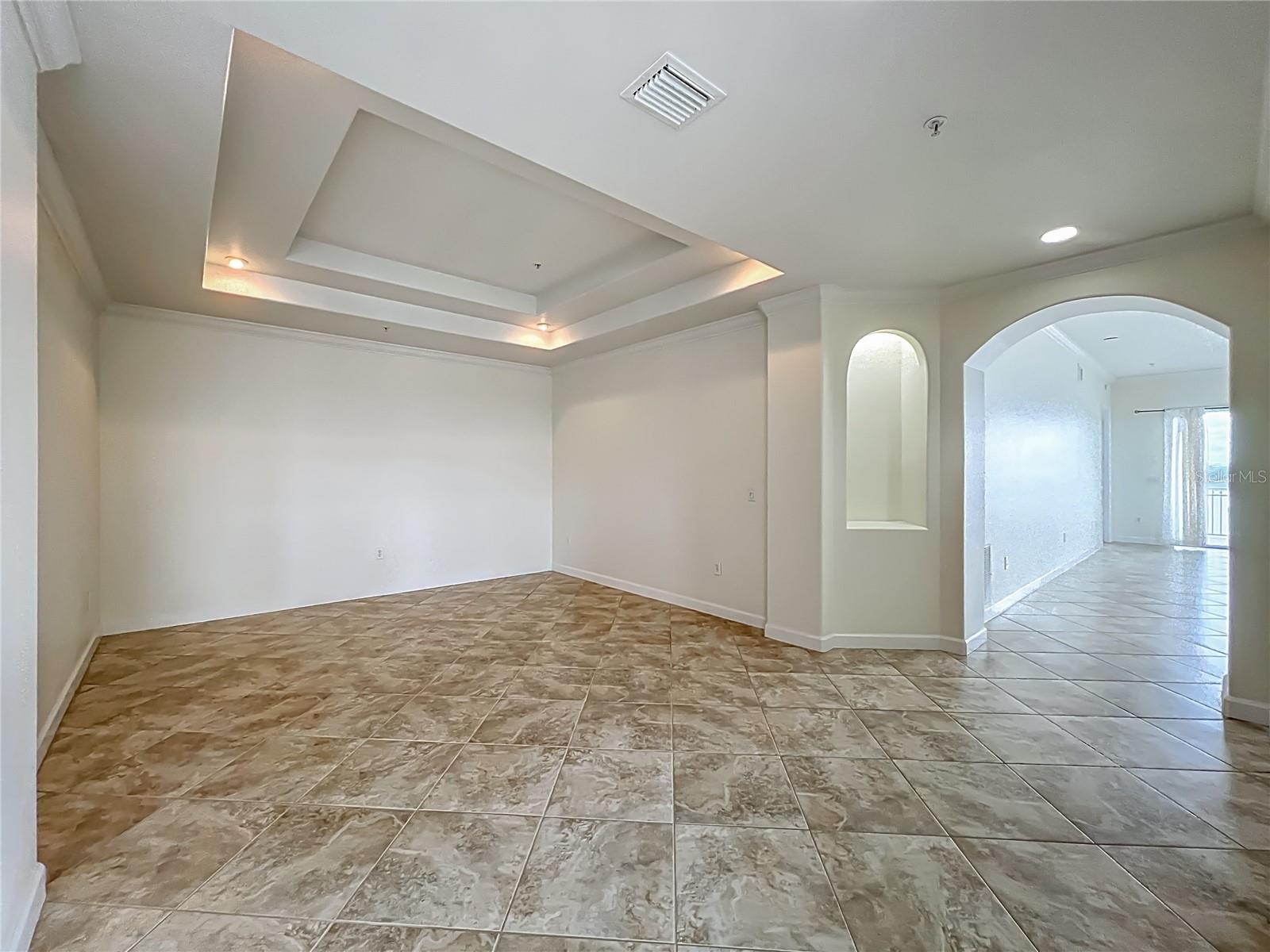 8743 S THE ESPLANADE #18, ORLANDO, FL, 32836