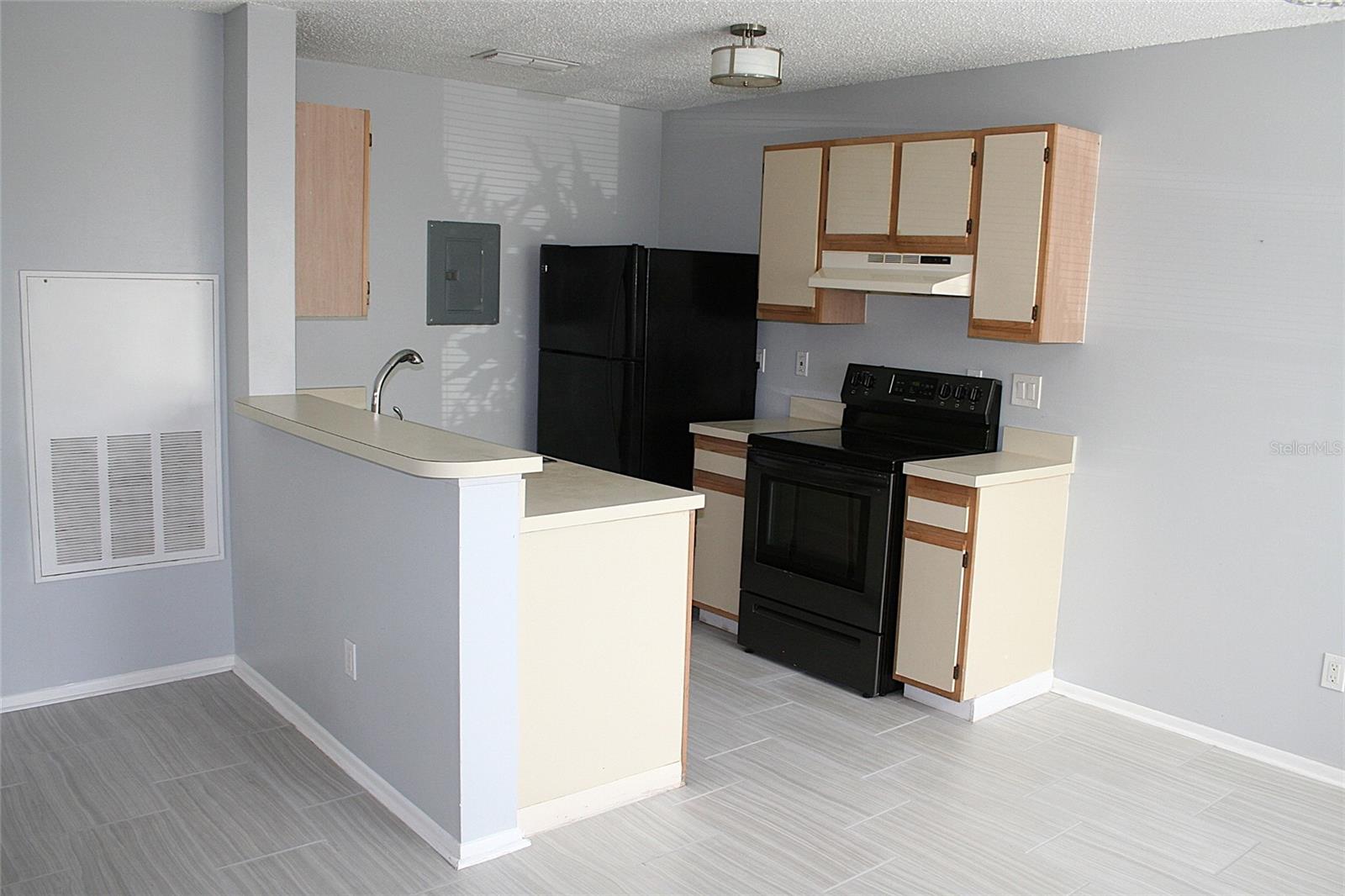 2593 GRASSY POINT DR #101, LAKE MARY, FL, 32746