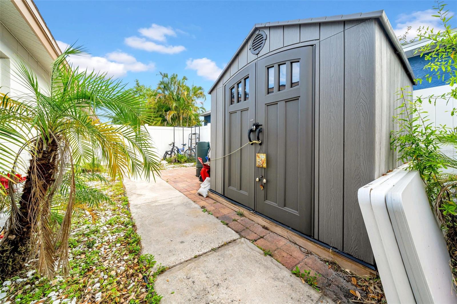 459 92ND AVE N, ST PETERSBURG, FL, 33702