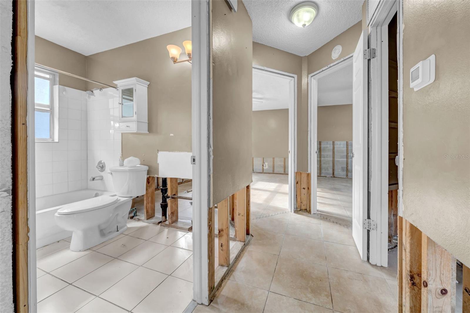 459 92ND AVE N, ST PETERSBURG, FL, 33702