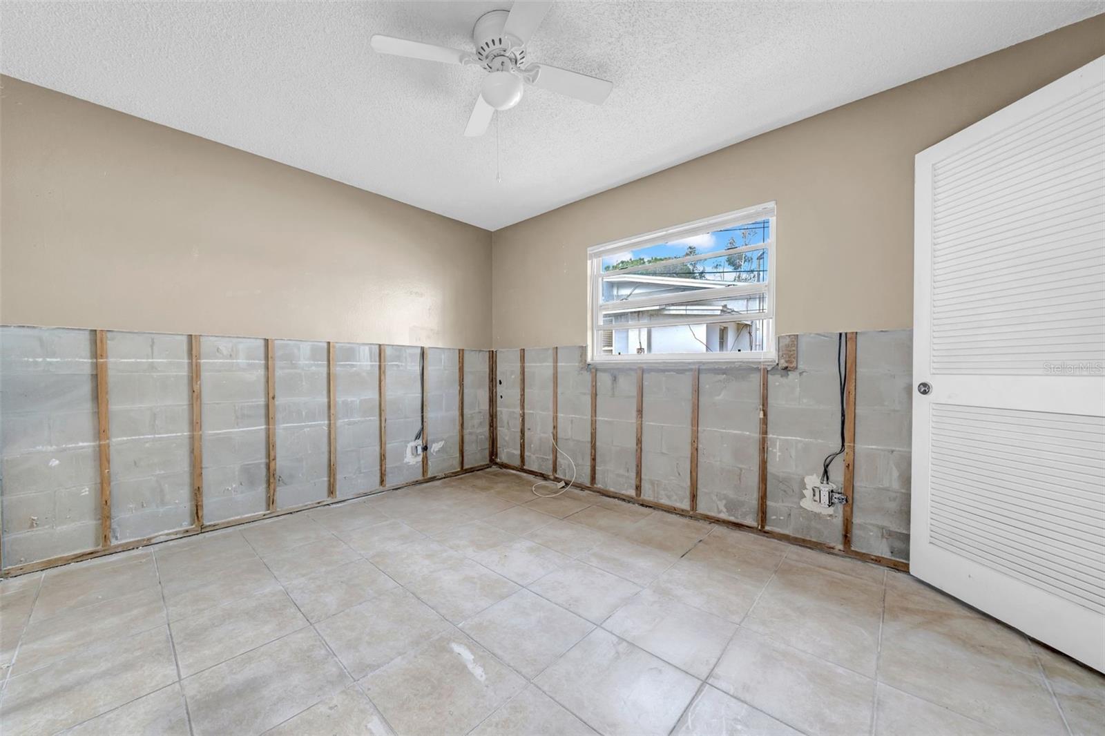 459 92ND AVE N, ST PETERSBURG, FL, 33702