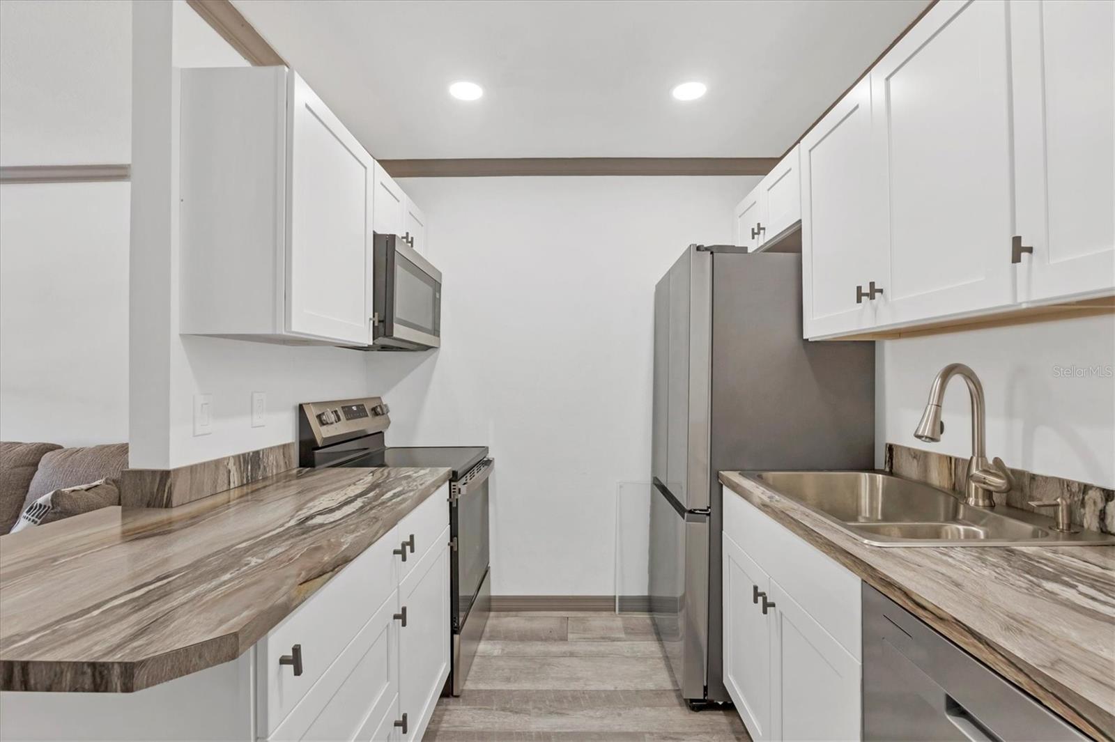 11 QUAILS RUN BLVD #9, ENGLEWOOD, FL, 34223