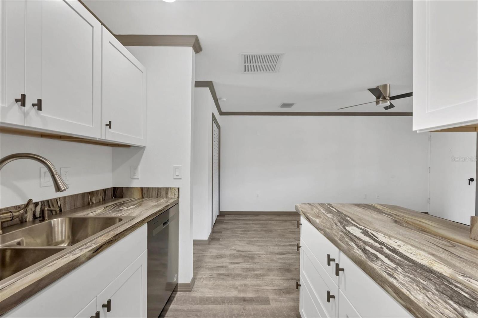 11 QUAILS RUN BLVD #9, ENGLEWOOD, FL, 34223