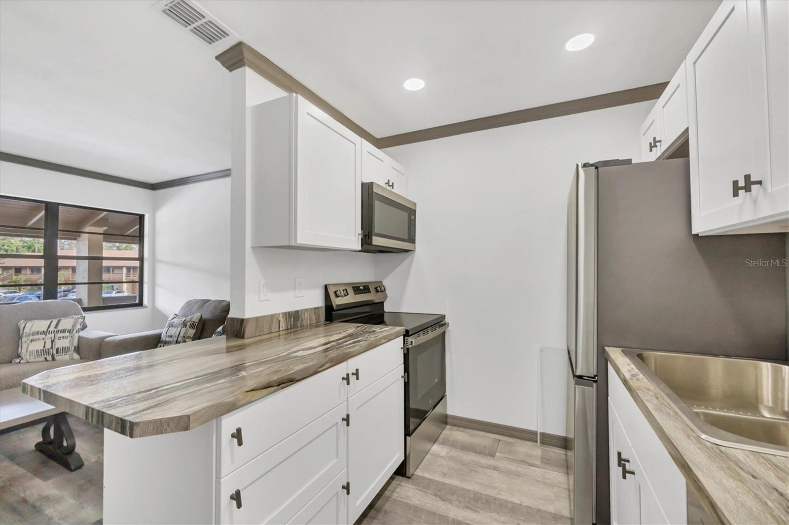 11 QUAILS RUN BLVD #9, ENGLEWOOD, FL, 34223