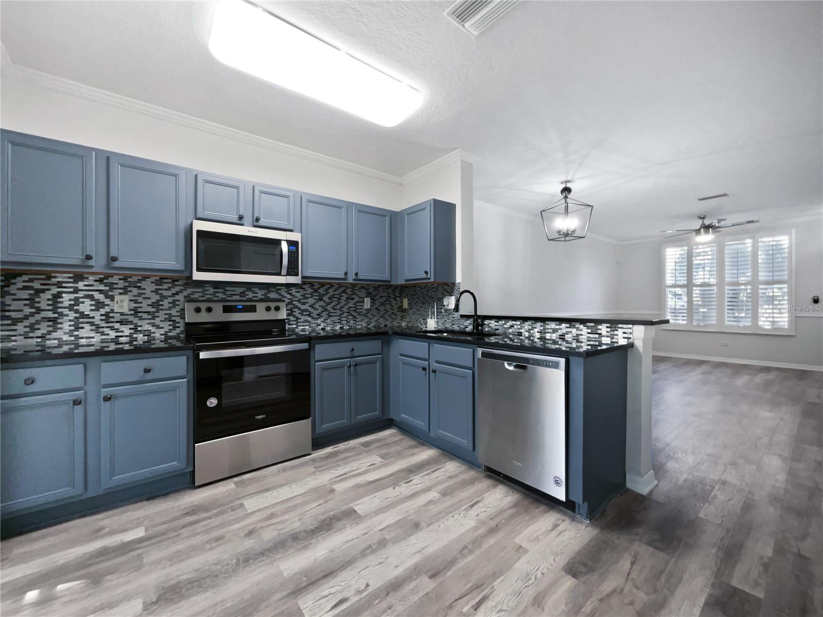 6122 OSPREY LAKE CIR, RIVERVIEW, FL, 33578