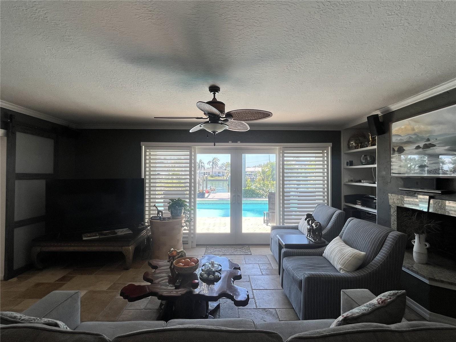 24 ISLAND DR, TREASURE ISLAND, FL, 33706