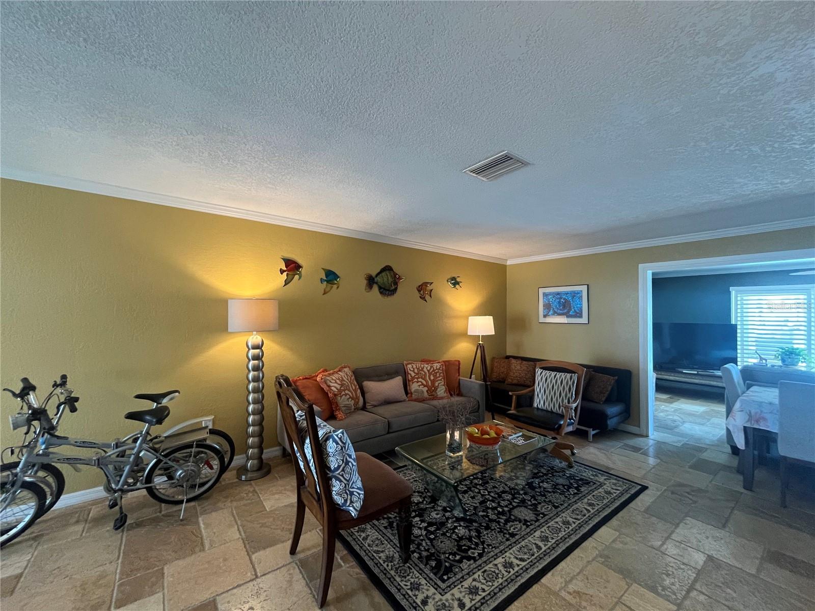 24 ISLAND DR, TREASURE ISLAND, FL, 33706