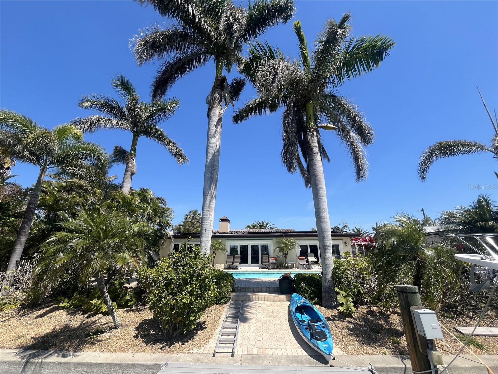 24 ISLAND DR, TREASURE ISLAND, FL, 33706