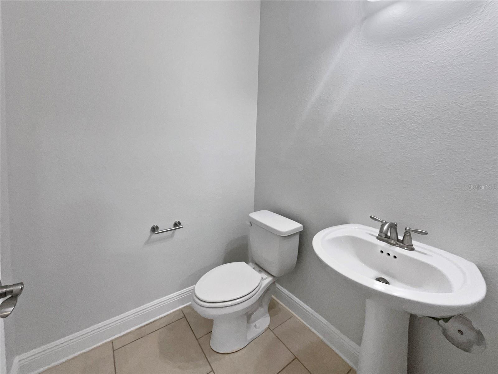 1998 MILKWEED TRCE, LUTZ, FL, 33558