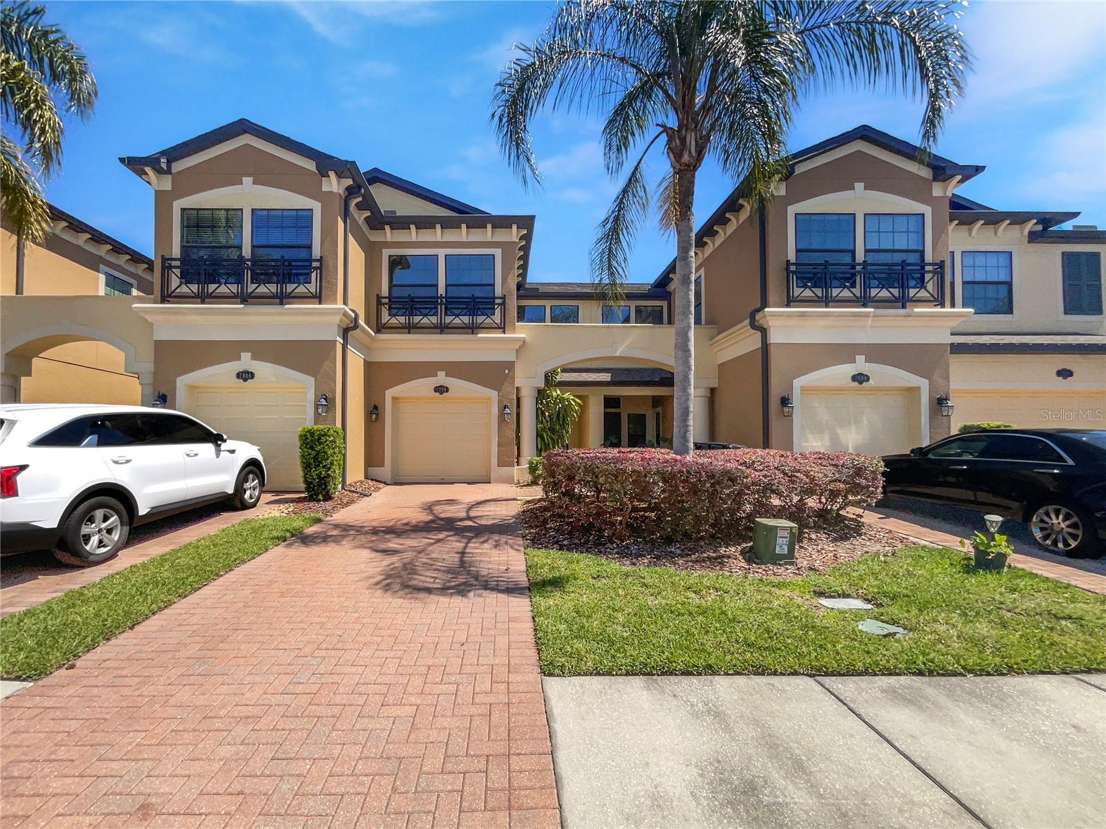 1998 MILKWEED TRCE, LUTZ, FL, 33558