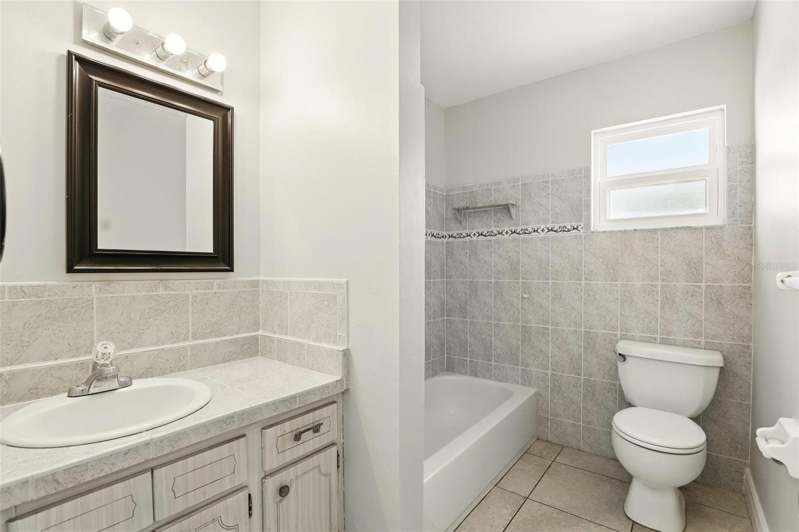 1109 BEATRICE DR, ORLANDO, FL, 32810