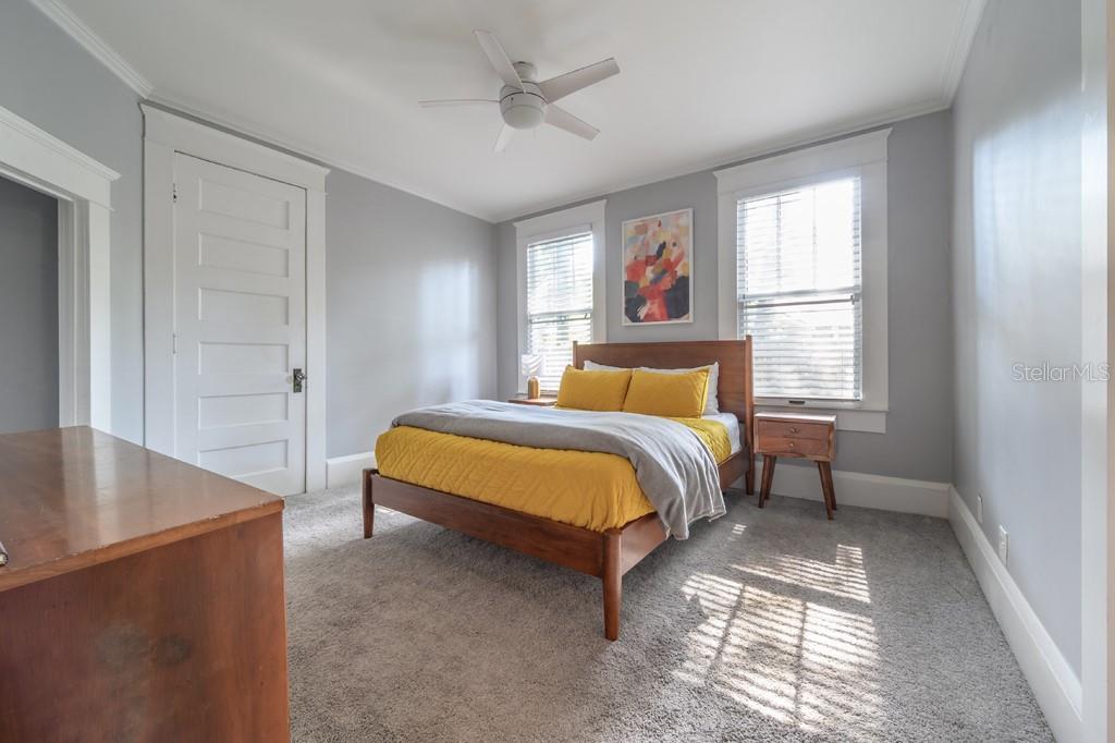 806 E NEW ORLEANS AVE, TAMPA, FL, 33603