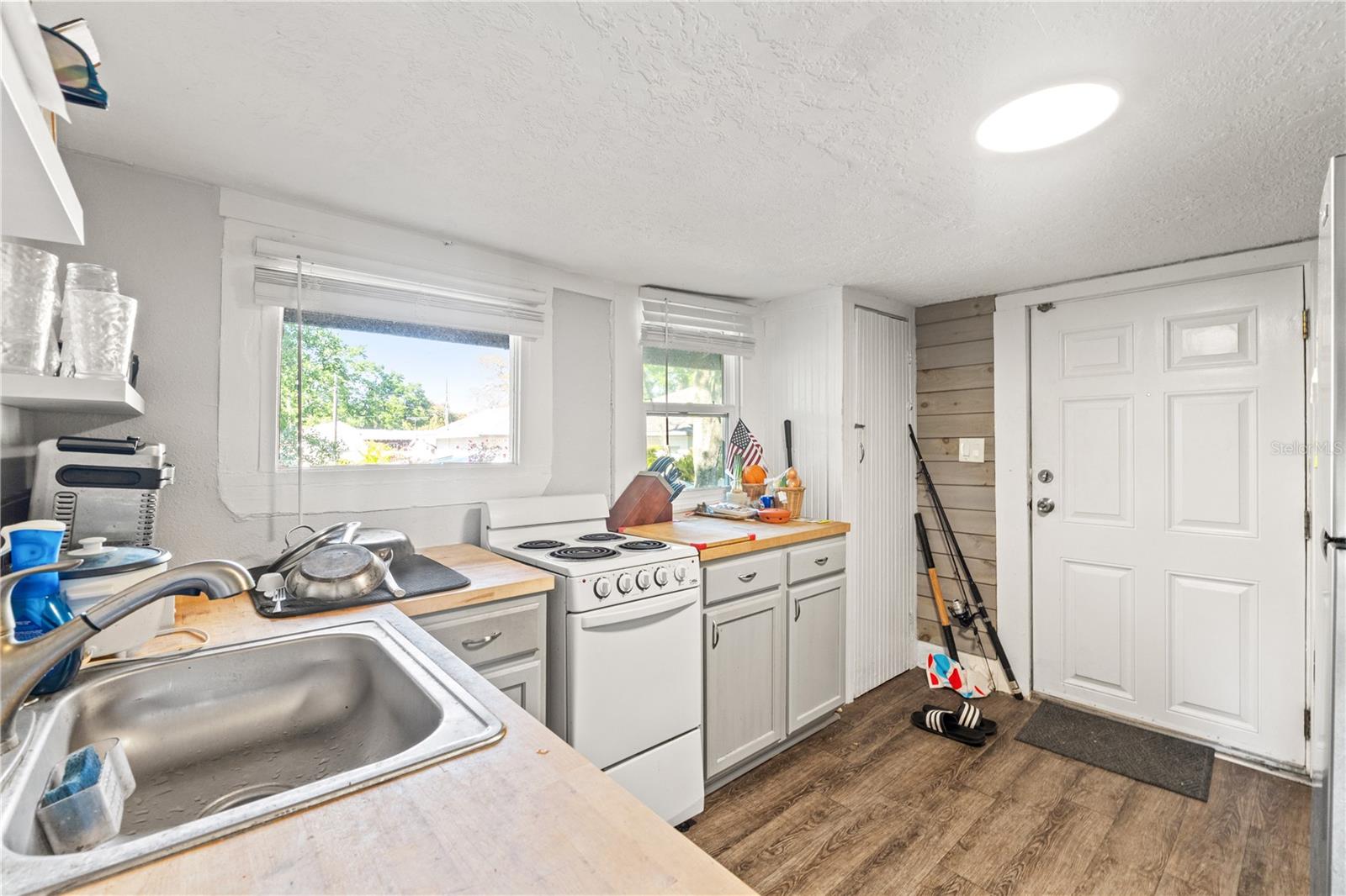 316 E FORD ST, TAMPA, FL, 33604
