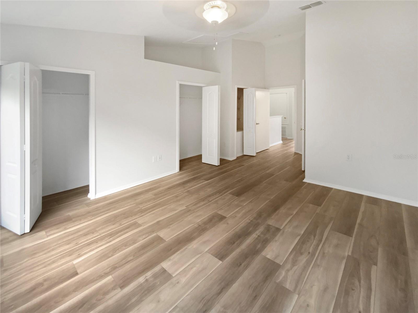 1238 STANDRIDGE DR, WESLEY CHAPEL, FL, 33543