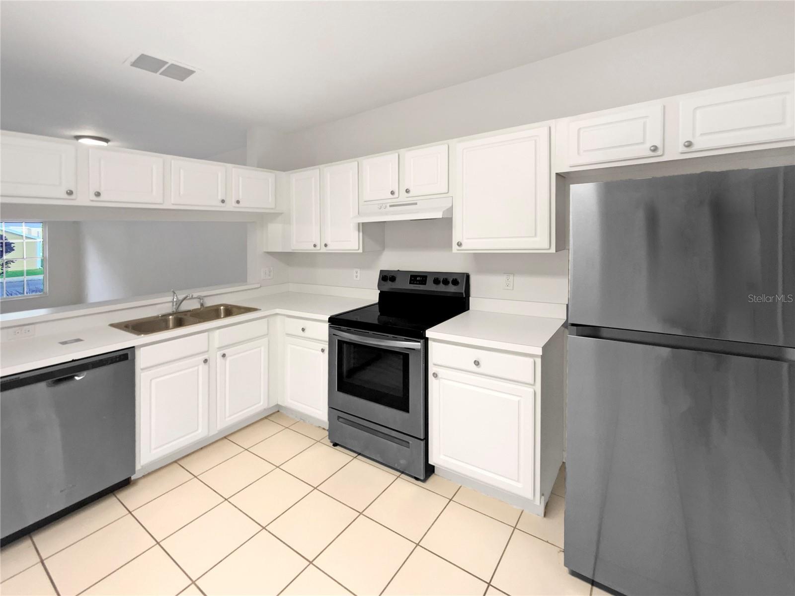 1238 STANDRIDGE DR, WESLEY CHAPEL, FL, 33543