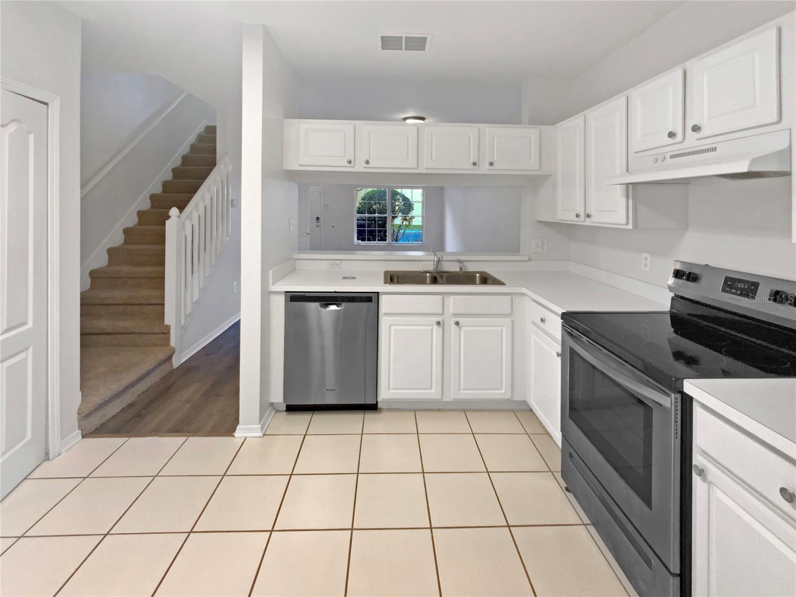 1238 STANDRIDGE DR, WESLEY CHAPEL, FL, 33543
