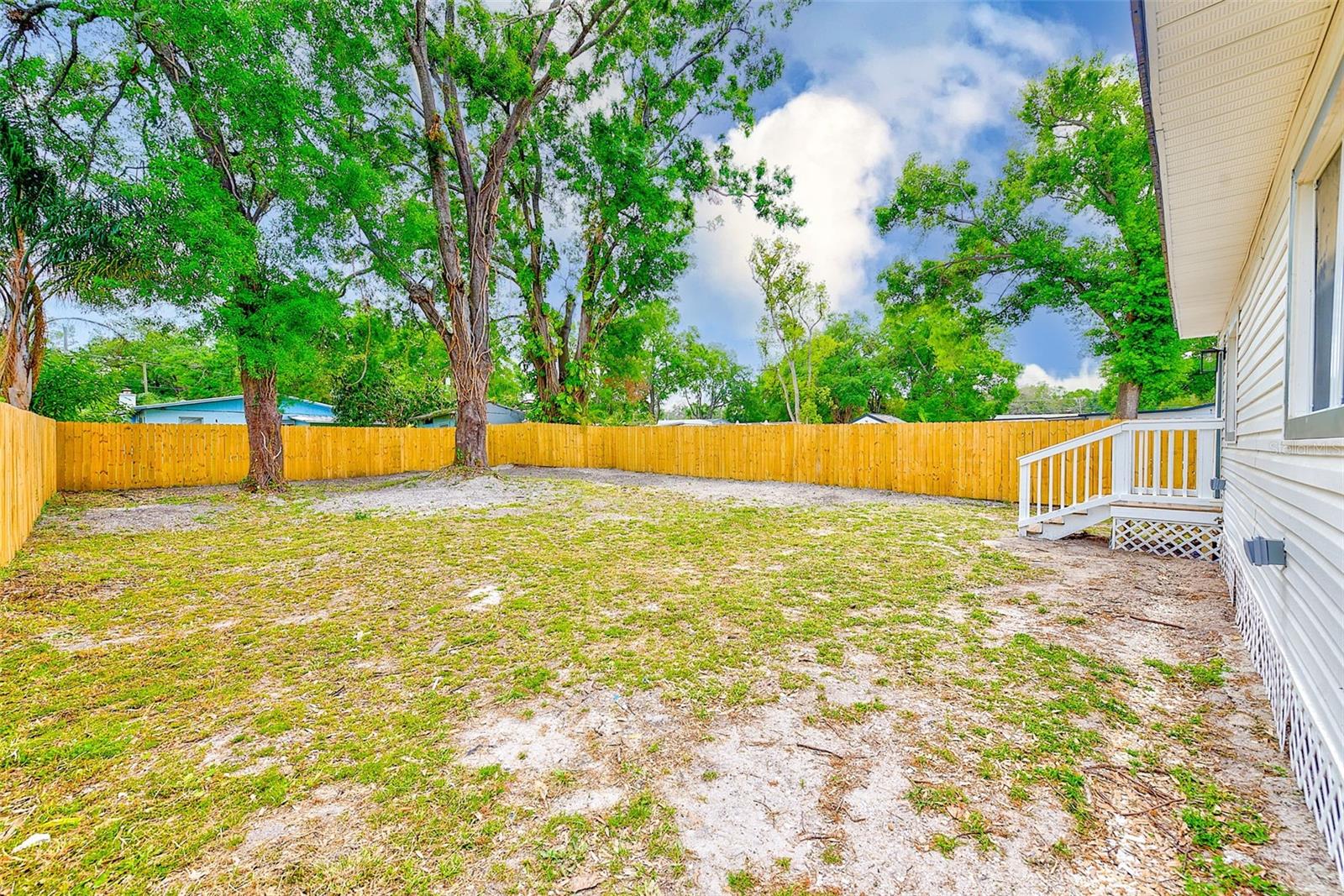 8409 N JONES AVE, TAMPA, FL, 33604