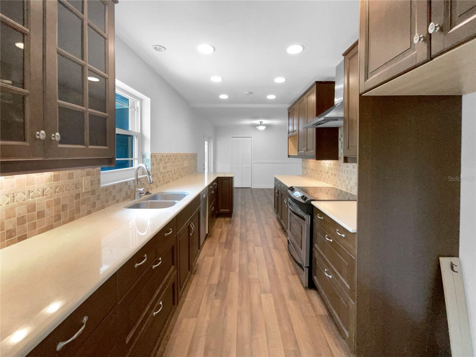 211 KINGS ROW, SEFFNER, FL, 33584