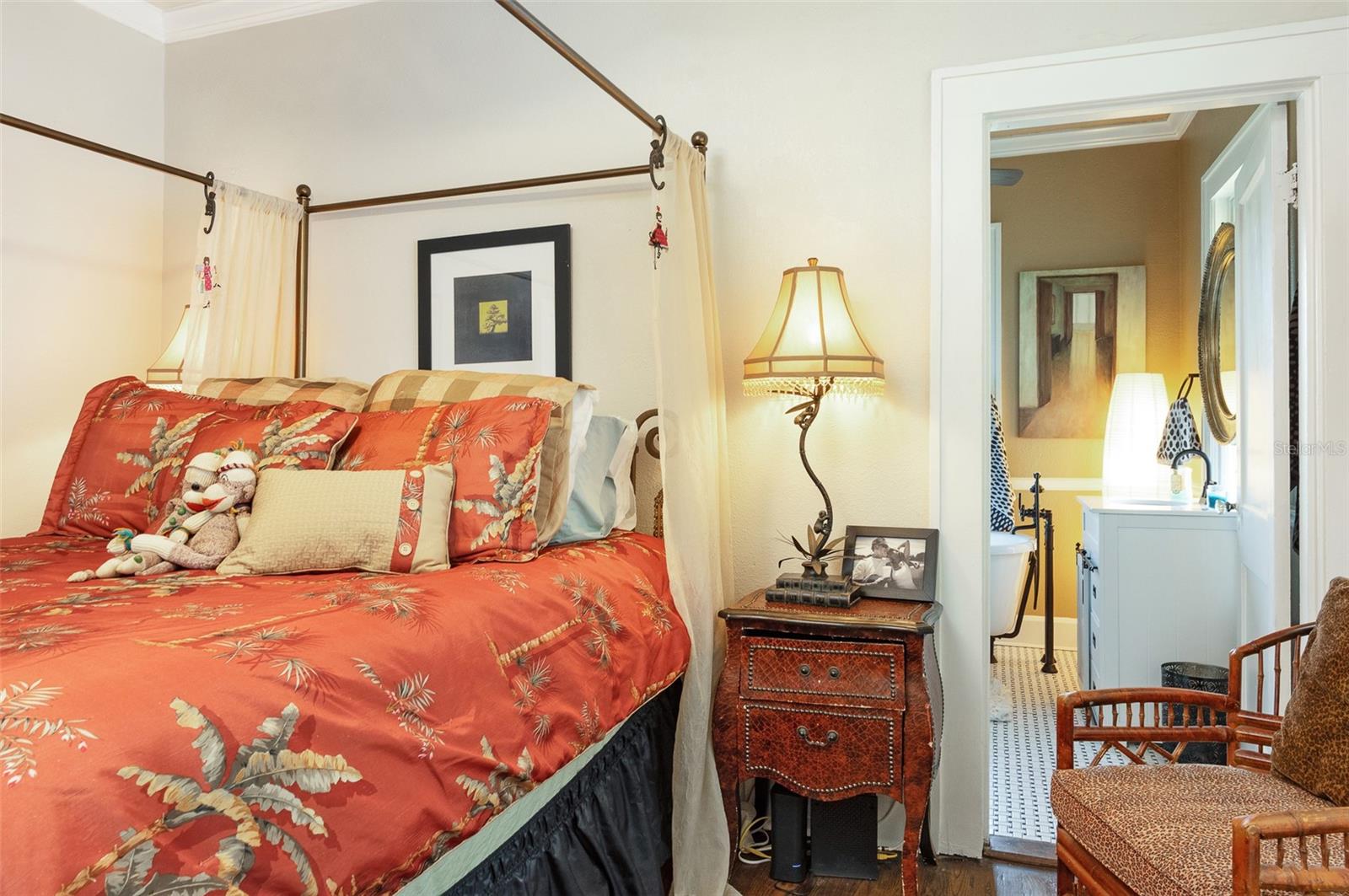 2910 BURLINGTON AVE N, ST PETERSBURG, FL, 33713