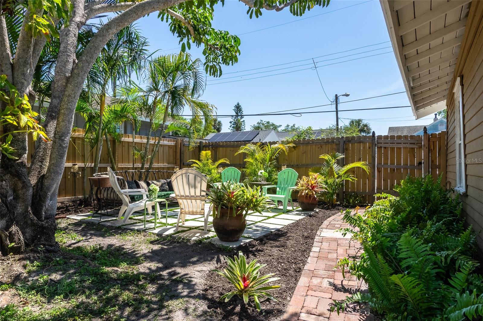 2910 BURLINGTON AVE N, ST PETERSBURG, FL, 33713